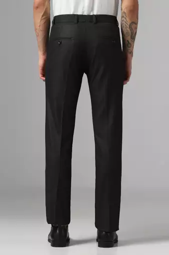 Relaxed fit regular trousers