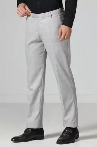 Light grey checkered men trousers
