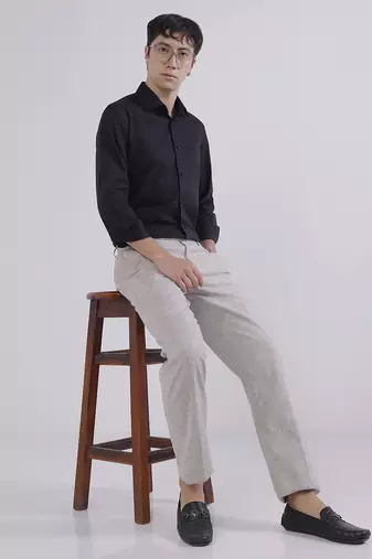 Regular fit linen trousers