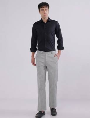grey linen trousers 2