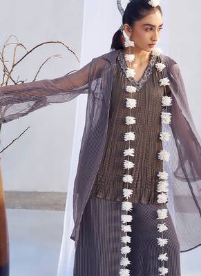 Lilac brown embroidered crepe co ord set 2
