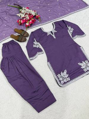 Lavender colour roman cotton farshi salwar suit with organza dupatta 2