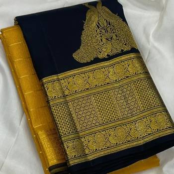 New Designer Banarasi Soft Silk Woven Saree With Blouse Set For Women's  1