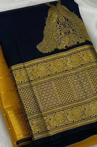 New Designer Banarasi Soft Silk Woven Saree With Blouse Set For Women's 