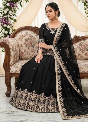 BLACK FRANCH SILK PARTY WEAR EMBROIDERY TOP LEHENGA 3