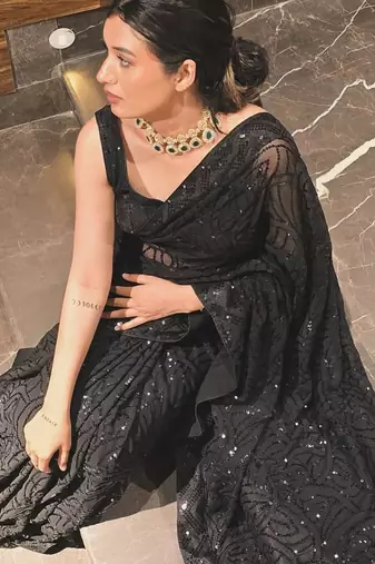 New Designer Georgette Embroidered Sequence Work Women's Saree With Blouse Set