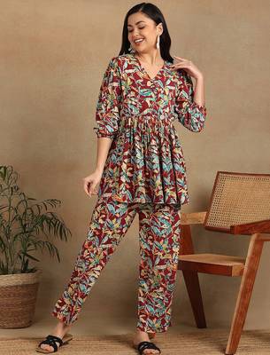Women's abstract nature leaf printed liva rayon pleated multicolor co-ord set 1
