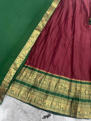 Maroon Kanci cottan blend half saree with traditional gold zari weaving work  3
