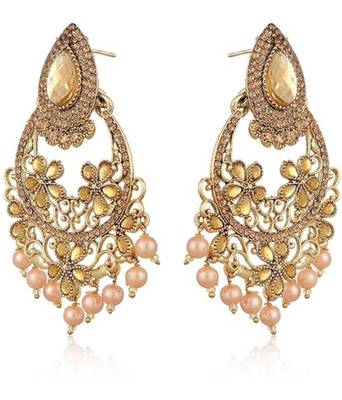  Eye-Catchy Floral Motif Maang Tikka Jewellery Set 5