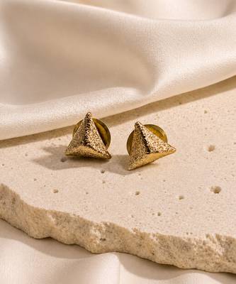 Gold plated metallic stud earrings 3
