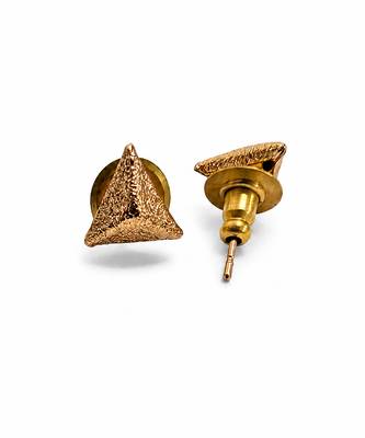 Gold plated metallic stud earrings 4