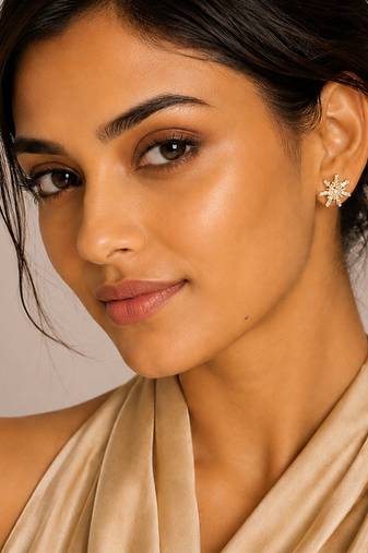 Gold plated metallic star stud earrings