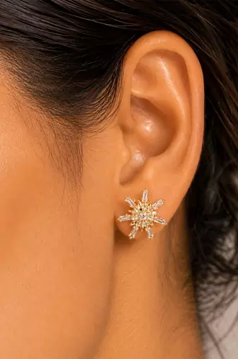 Gold plated metallic star stud earrings