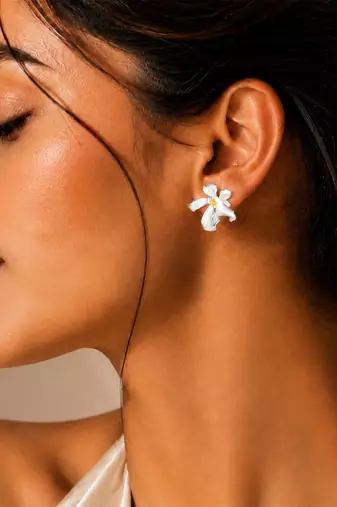 Silver metallic floral stud earrings