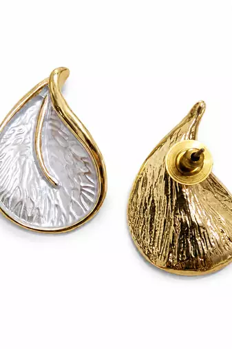Gold plated metallic tear drop stud earrings