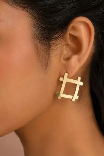 Gold plated metallic square grid earrings