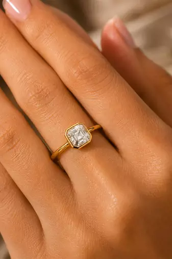 Gold plated square stone metallic ring