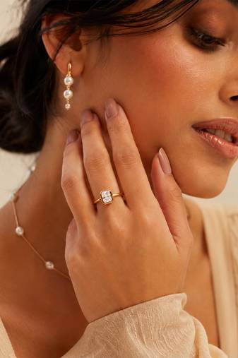 Gold plated emerald cut metallic ring