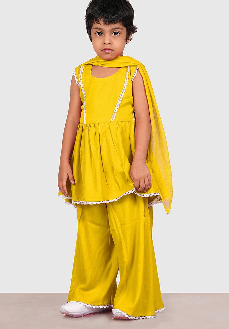 Yellow lace rayon flared kurta pant with chiffon dupatta set