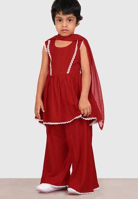 Maroon lace rayon flared kurta pant with chiffon dupatta set 2