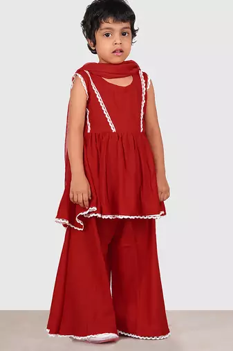 Maroon lace rayon flared kurta pant with chiffon dupatta set