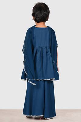 Blue lace rayon flared kurta pant with chiffon dupatta set 3