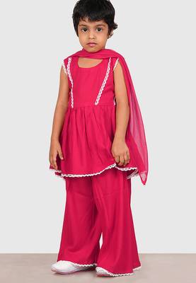 Pink lace rayon flared kurta pant with chiffon dupatta set 4