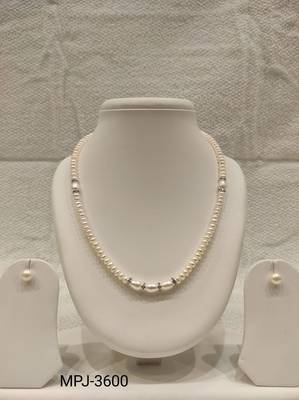 Freshwater pearl necklace and earring set, white, with crystal rondelle accents, 17 inch. 4