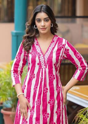 WOMEN COTTON A-LINE FLOWER PRINT KURTA WITH PANT 2