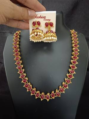 Maroon green cz 2 way wear necklace with 2 sets earrings 2