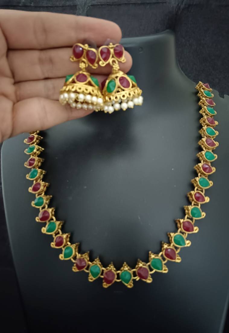 Maroon green and full green cz 2 way wear necklace with 2 sets earrings