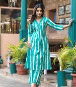 WOMEN COTTON  A-LINE  FLORAL PRINT KURTI WITH PANT 