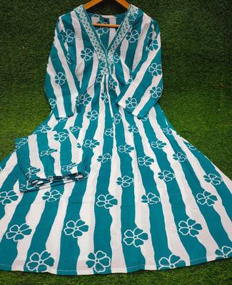 WOMEN COTTON  A-LINE  FLORAL PRINT KURTI WITH PANT  2