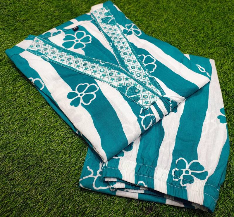 WOMEN COTTON  A-LINE  FLORAL PRINT KURTI WITH PANT 
