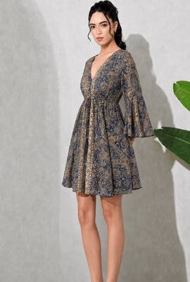 Paisley print work  v-neck fit & flare short dress with full sleeves  women western wear dress , printed poly muslin 3