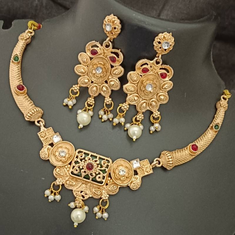 Green pink rectangle cz stones brass rajwadi jewellery set