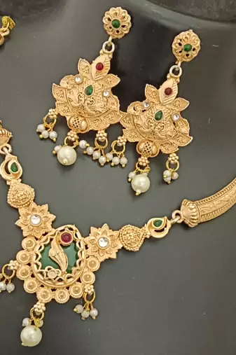 Green pink round cz drop stones brass rajwadi jewellery set