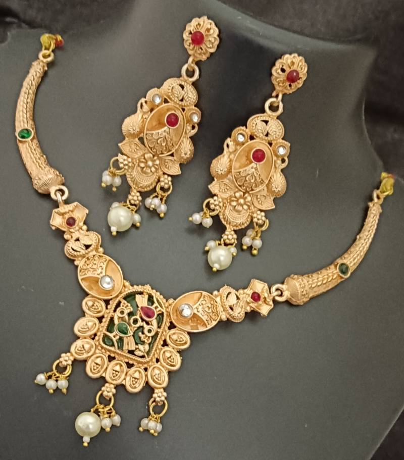 Green pink round cz uncut stones brass rajwadi jewellery set