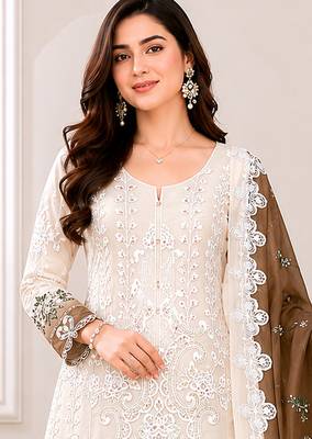 Coco color shaded embroideried star georgette semi stitched salwar suit 2
