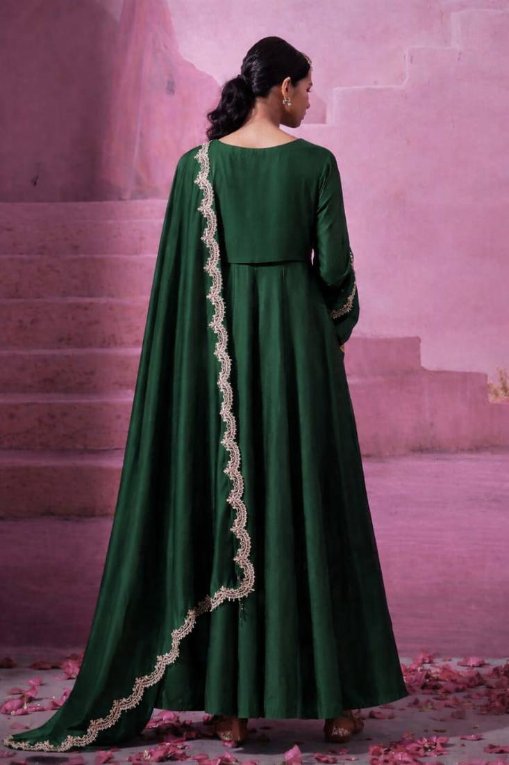 Women green silk sequin emroidery work kurta set