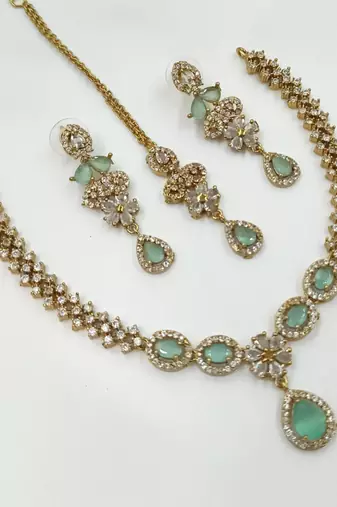 Pista green ad stone & agate stone necklace set with earrings, antique gold plated