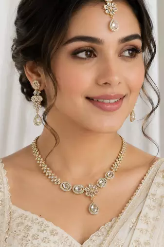 White ad stone & agate stone necklace set with earrings, antique gold plated