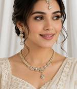 White ad stone & agate stone necklace set with earrings, antique gold plated