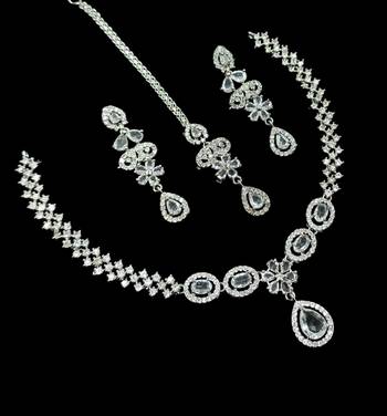 White ad & agate stone designer necklace set with earrings     rhodium plated 2