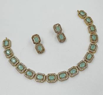 Pista green ad stone & agate stone necklace set with earrings, antique gold plated 2