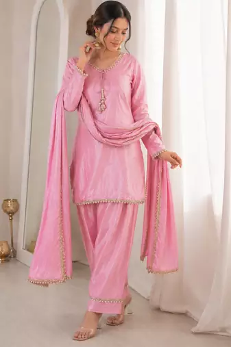Women pink silk sequin emroidery work kurta set