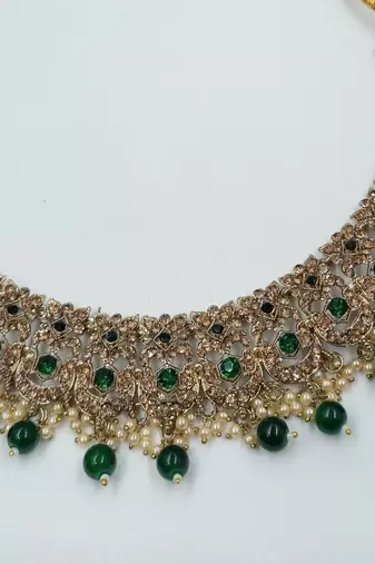 Green ad stone & agate stone necklace set with earrings, antique gold plated