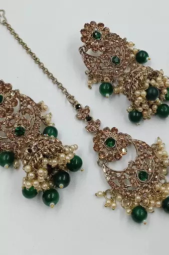 Green ad stone & agate stone necklace set with earrings, antique gold plated