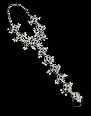 White ston ad stone & agate stone haath-phool-hath-panja antique silver plated 4