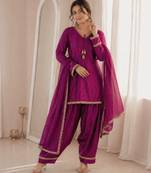 Women wine silk sequin emroidery work kurta set